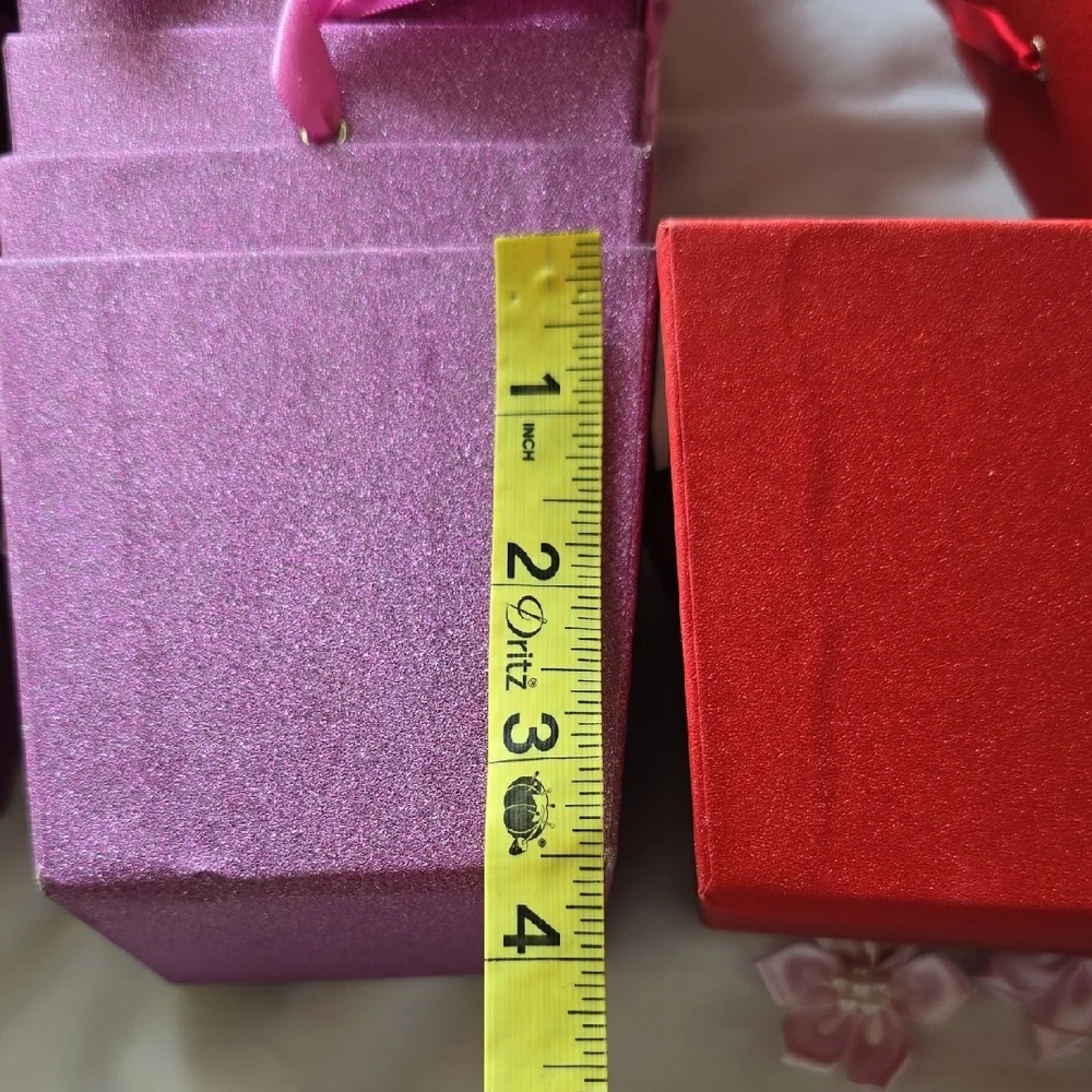 Purple, Pink And Red Party Favor Boxes